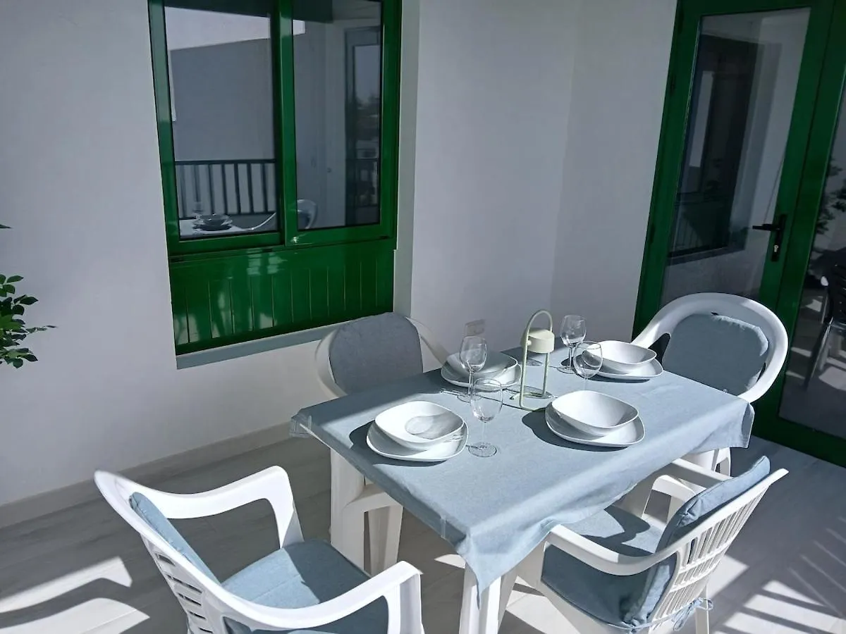 Enjoy Glorious Seaviews From Vista Mar Apartment Costa Teguise 0*,  Španělsko